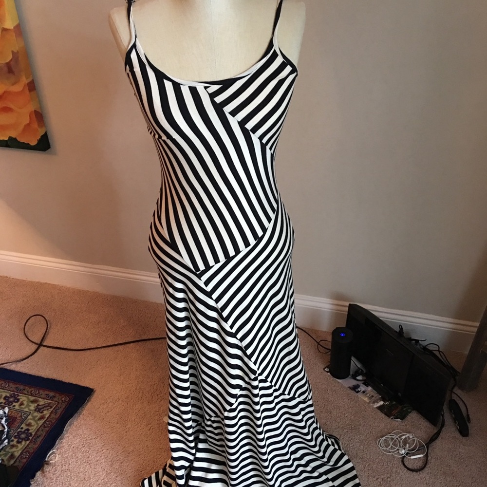 Monteau LA maxi dress